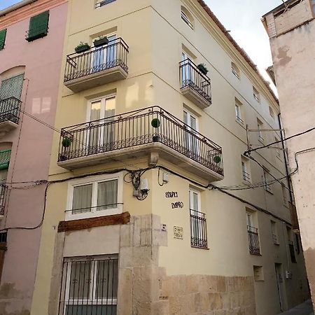 Apartaments Impro Mora d'Ebre Exteriör bild