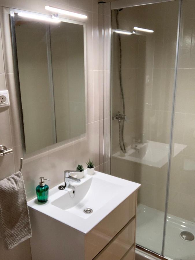 Apartaments Impro Mora d'Ebre Exteriör bild