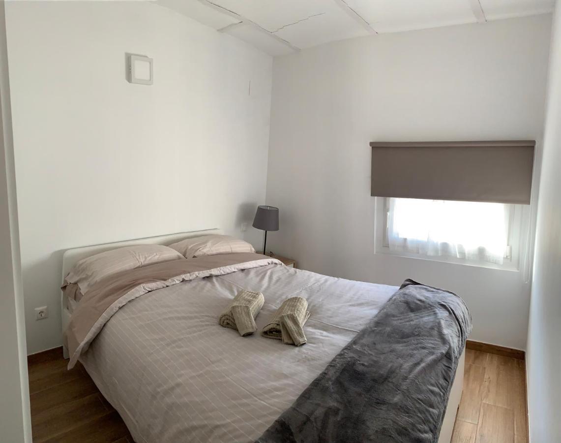 Apartaments Impro Mora d'Ebre Exteriör bild